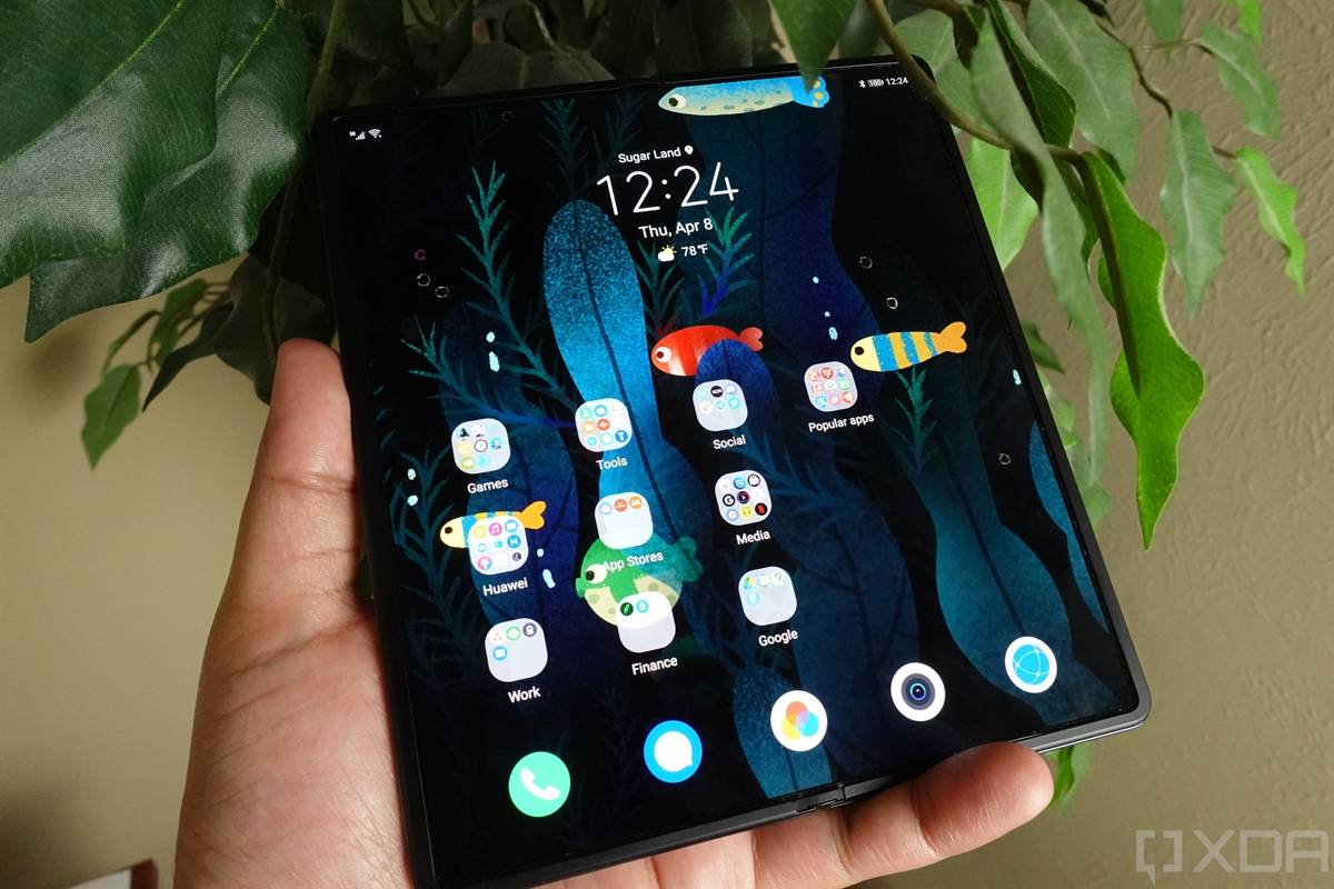 Huawei Mate X2 unfolded