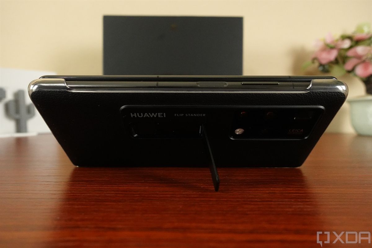 Huawei Mate X2 kickstand case