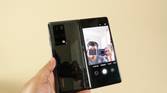 Huawei Mate X2 selfie viewfinder