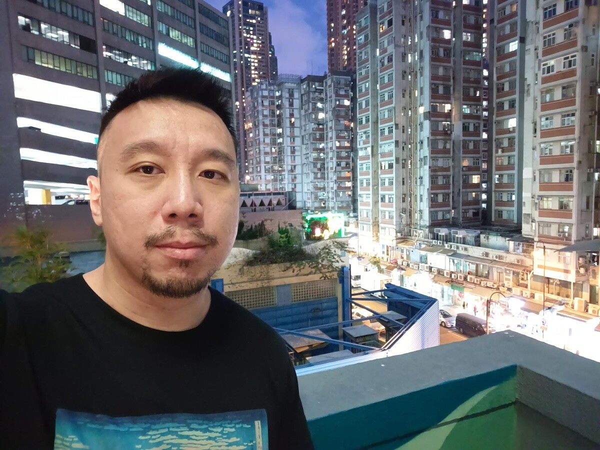 Vivo V21 selfie