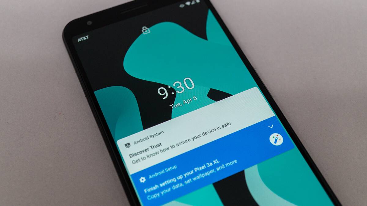 LineageOS 18.1 on the Pixel 3a XL