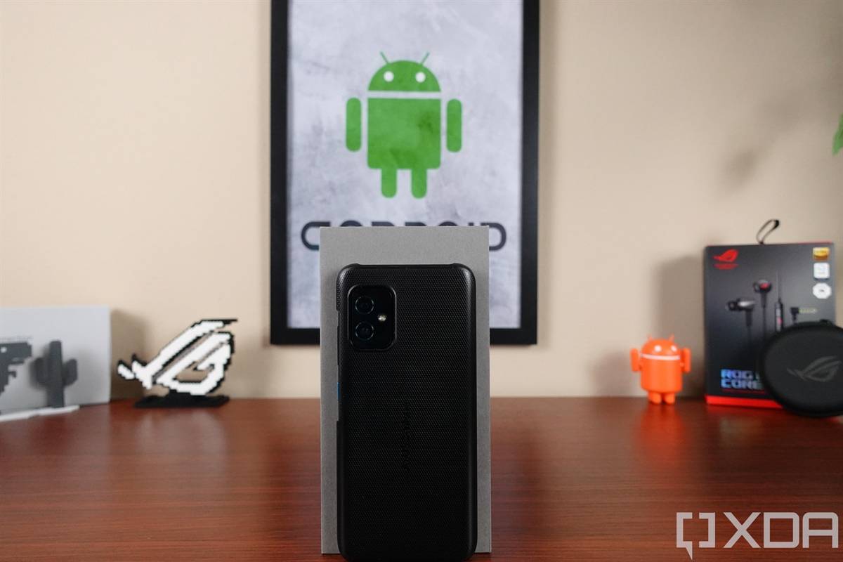 ASUS ZenFone 8 in the Bumper Case