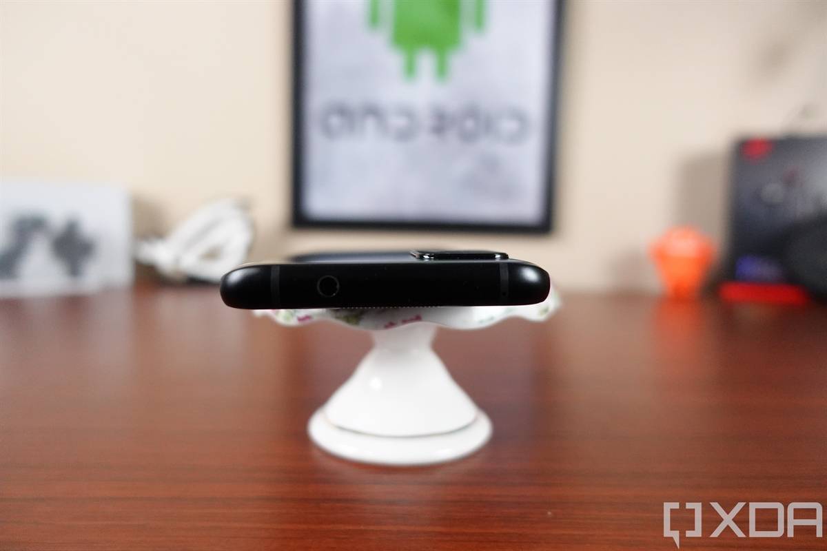A top view of the ASUS ZenFone 8