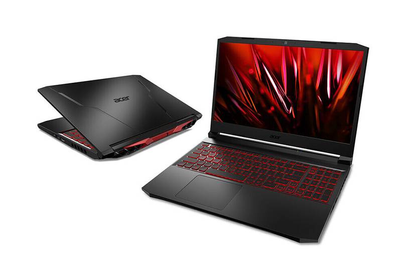 Acer Nitro 5 in open and closed positions