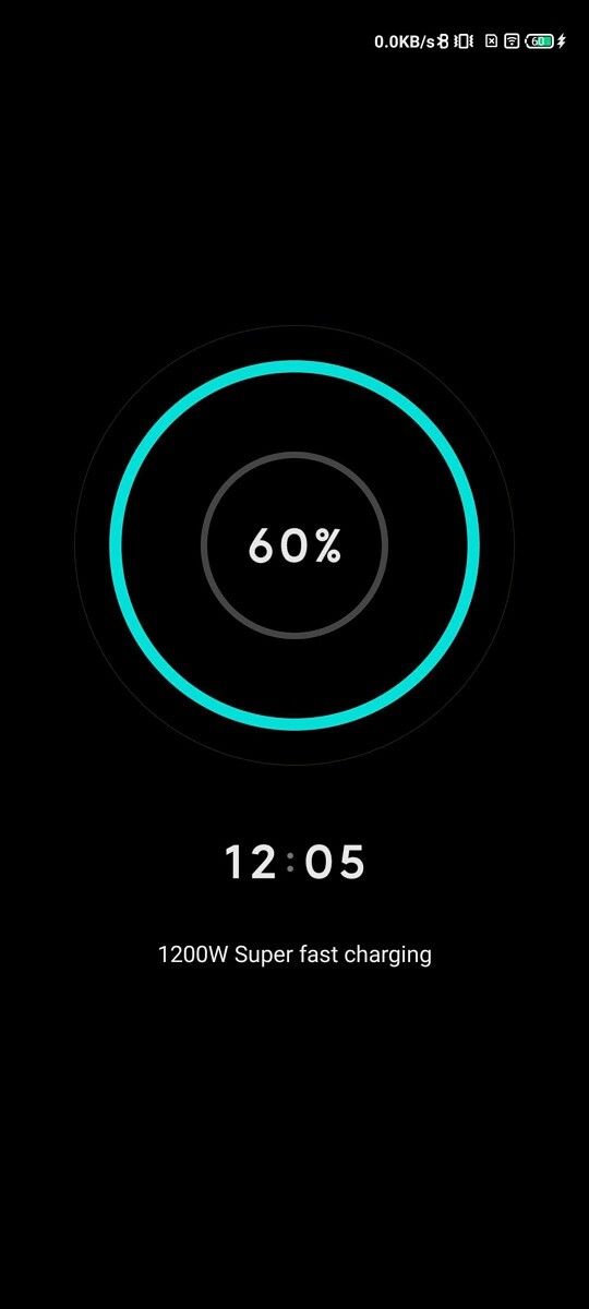Custom charging screen with a blue circle, black background, and charging indicator in the center