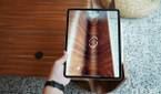iPad Pro 2021's LIDAR scanner scanning the surface of a wooden table.