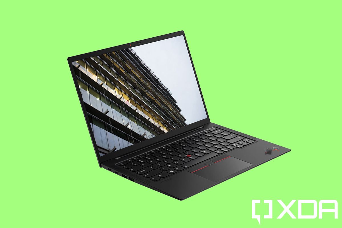 What Lenovo ThinkPad X1 Carbon configurations should I choose?