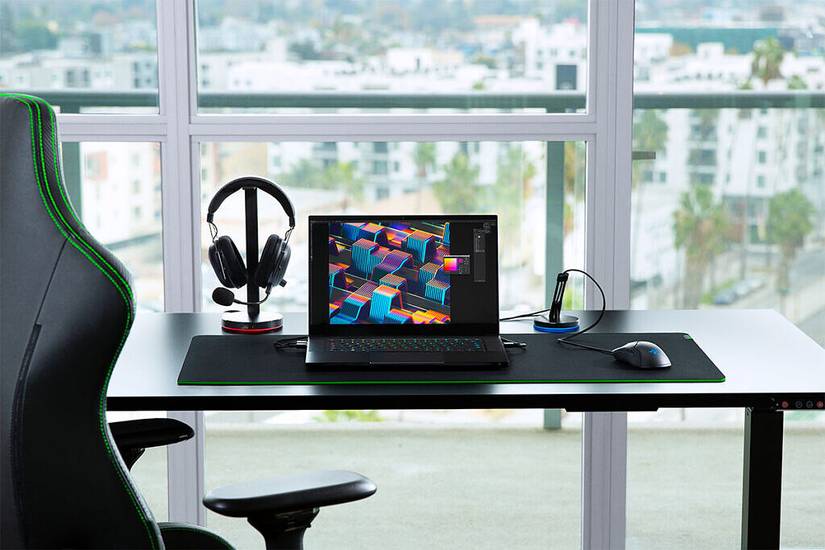 Razer Blade 15 Advanced with full Razer ecosystem and windowed background