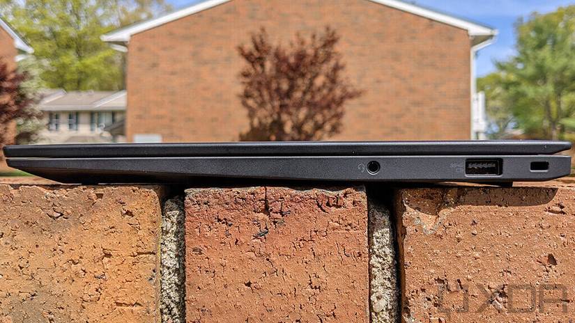 Side view of Lenovo ThinkPad X1 Carbon