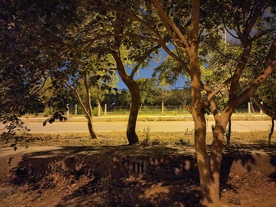 Xiaomi Mi 11X Pro Night mode on