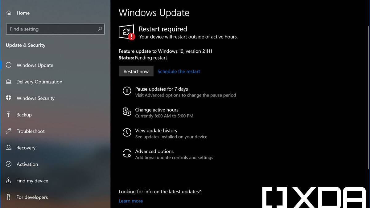 Windows 10 version 21H1 installing