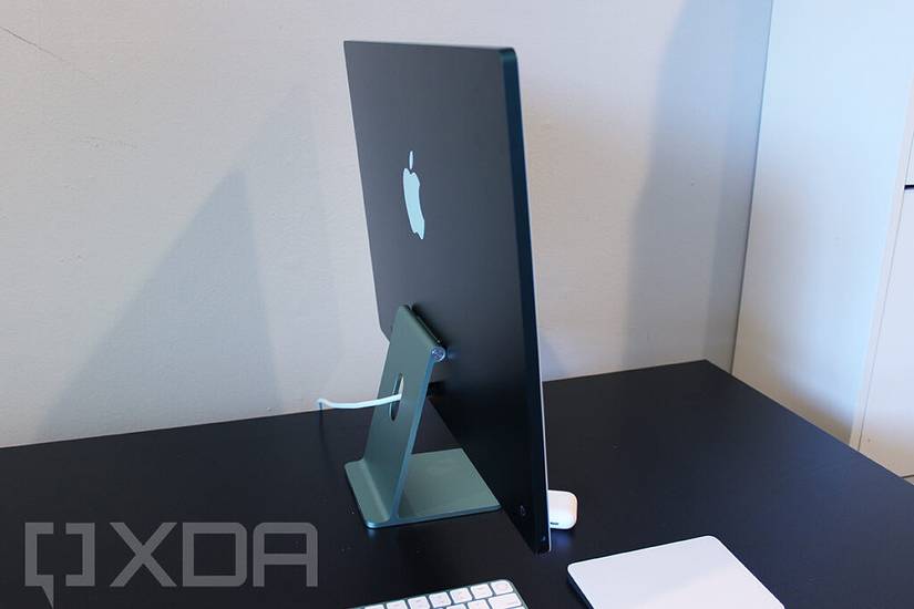iMac 24-inch Review: The Apple M1 changes the game