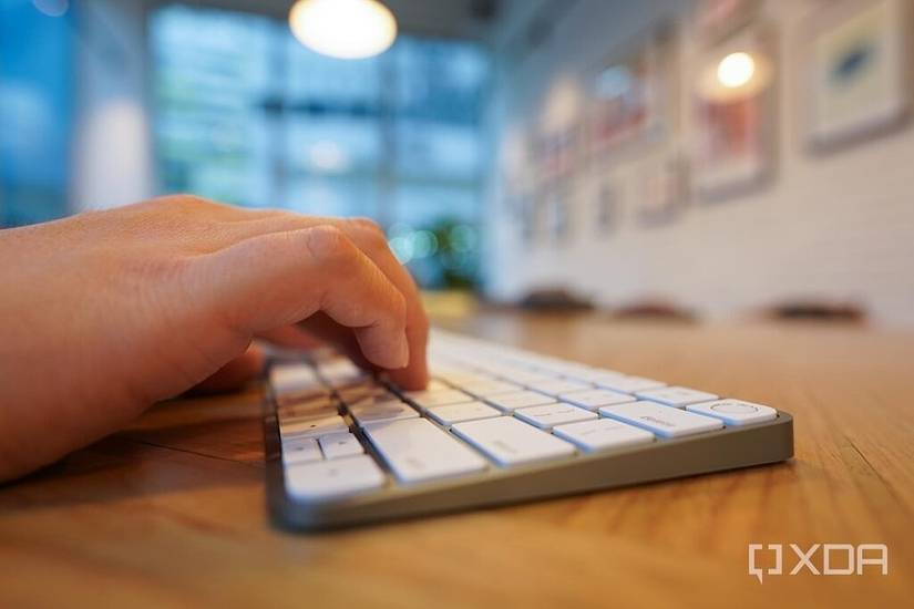 Typing on Apple's Magic Keyboard