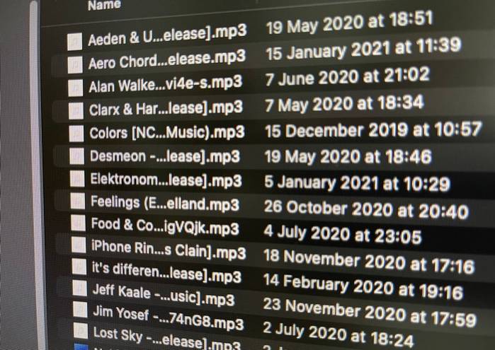 Downloaded MP3 Files visible on a display