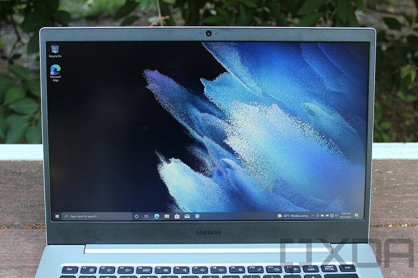 Front view of Samsung Galaxy Book Go display