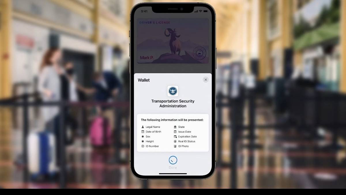 The Transportation Security Administration pass on an iOS 15 iPhone