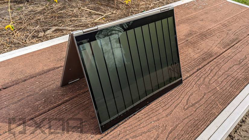 ThinkPad X1 Titanium Yoga in convertible mode