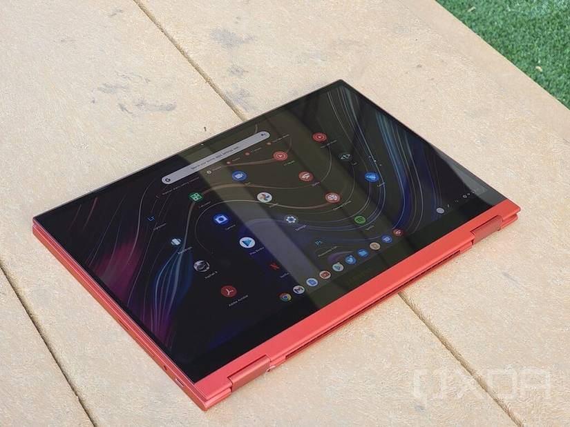 Galaxy Chromebook 2 in tablet mode