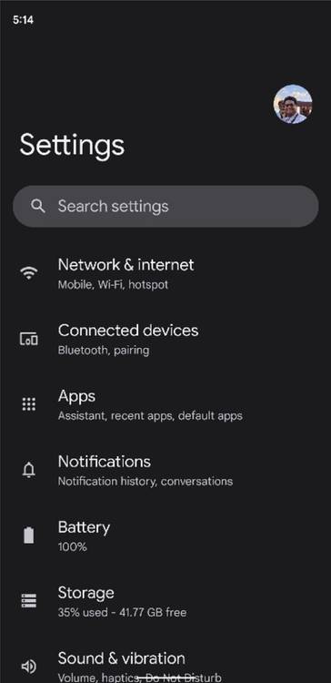 Settings app in dark mode on Android 12 Beta 3