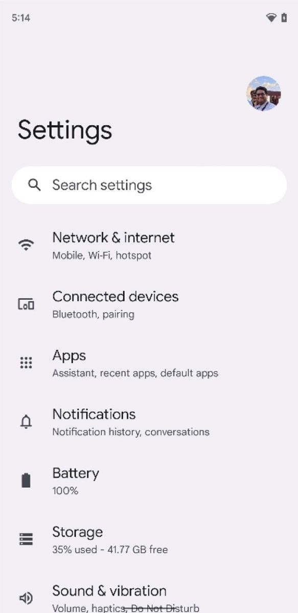 Settings app in light mode on Android 12 Beta 3