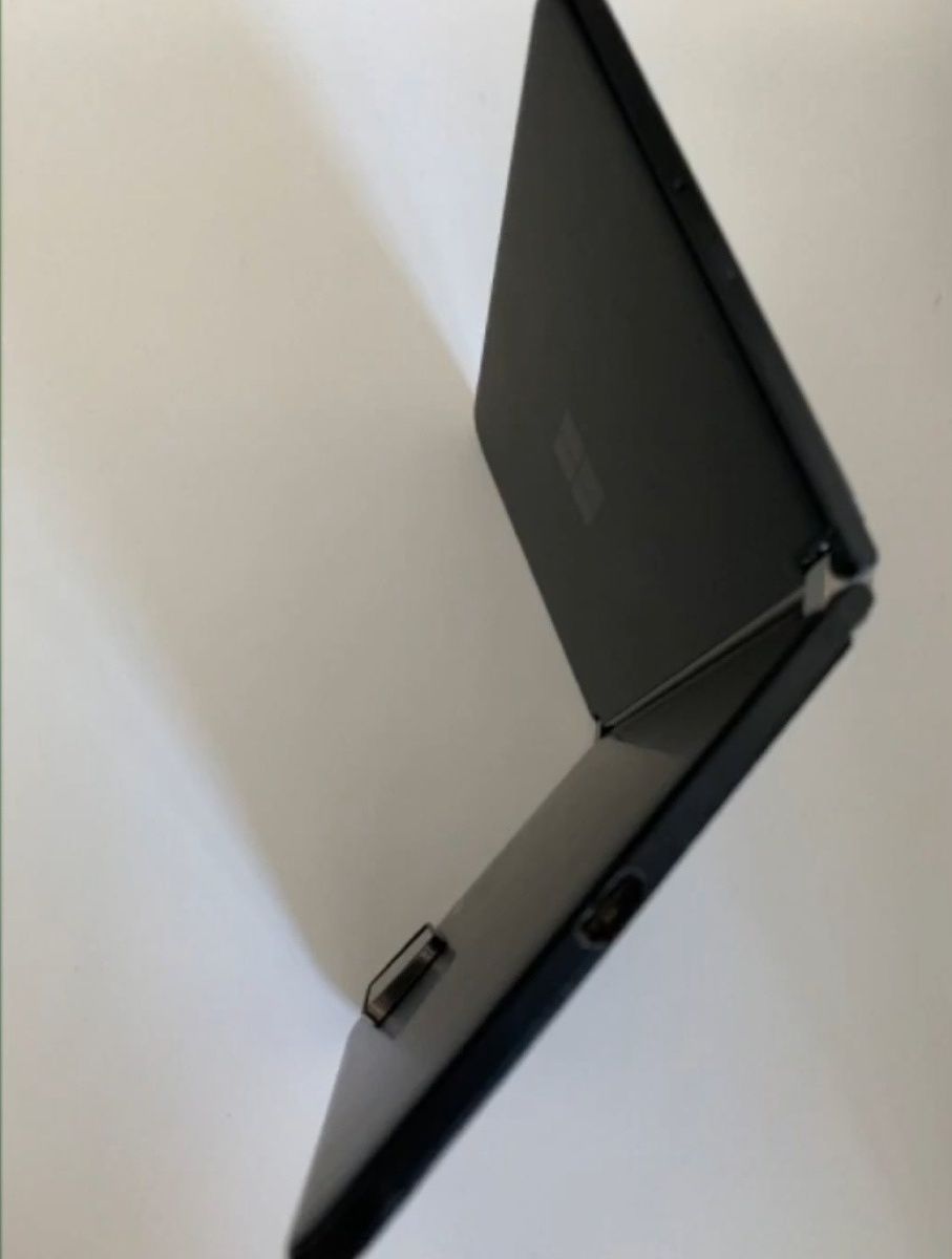Surface Duo 2 in black