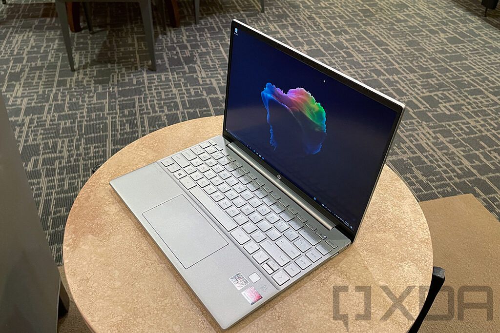 HP Pavilion Aero 13 Review: Punching above its weight