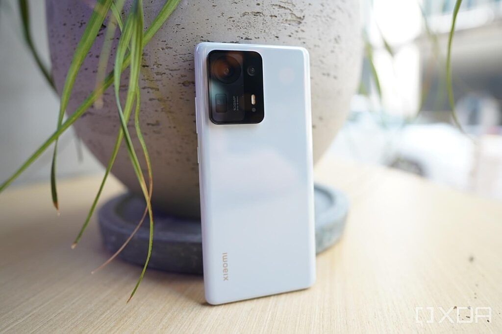 Xiaomi Mix 4 12GB/256GB ホワイト Xiaomi announces Mix 4 with under-display camera | The Verge