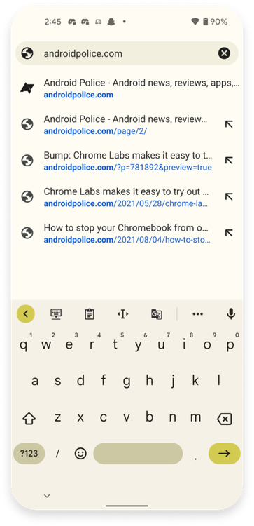 Chrome addressbar with a suble yellow hue