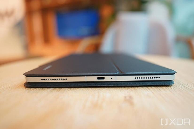 Xiaomi Pad 5 with keyboard case