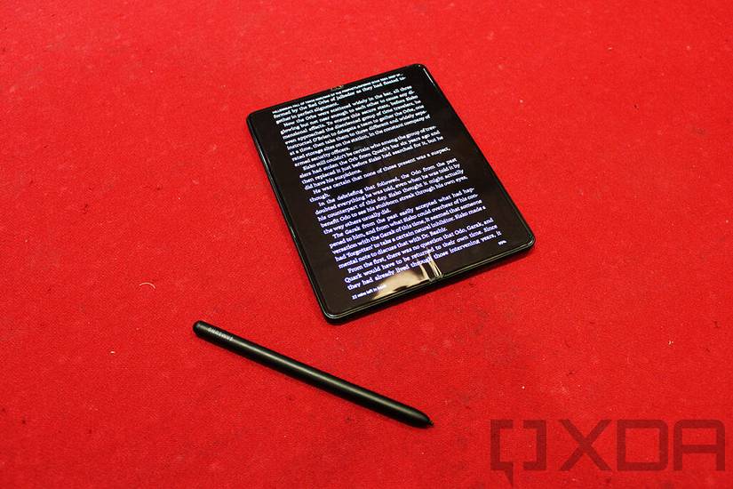 Samsung Galaxy Z Fold 3 showing Kindle app