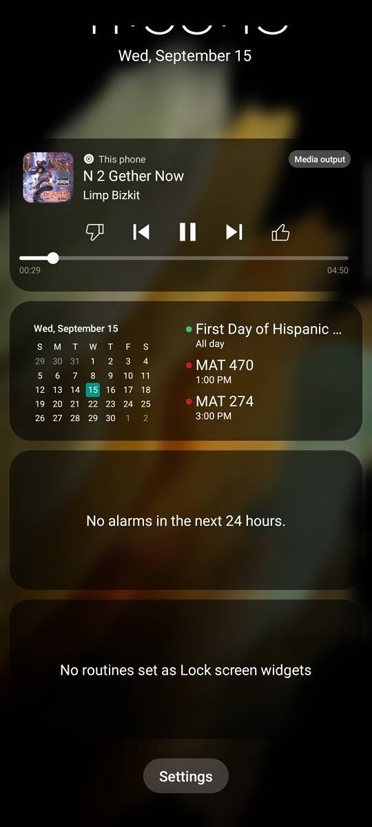 Samsung One UI 4.0 lock screen calendar
