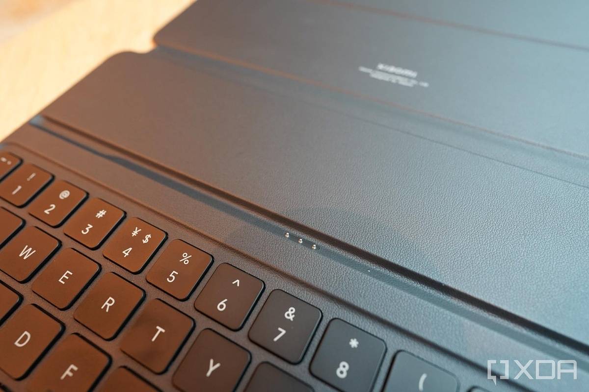 Xiaomi keyboard case.