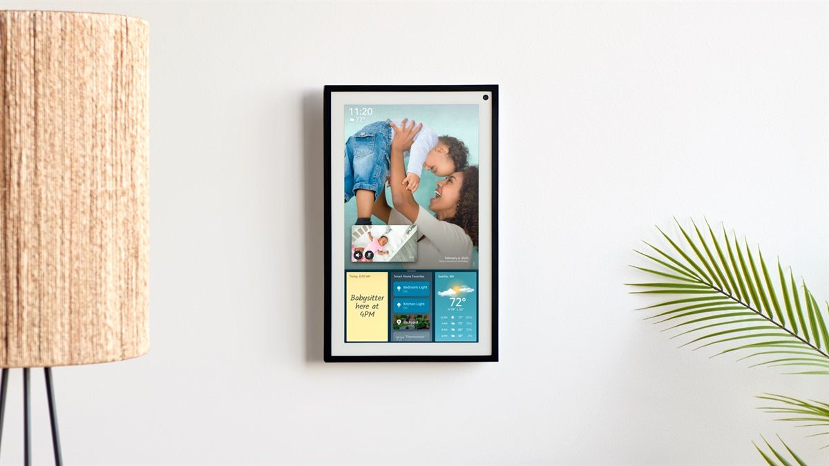 Amazon Echo Show 15 is a big smart display you can hang on a wall