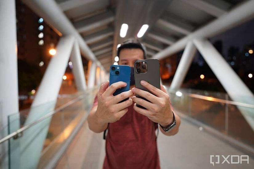 iPhone 13 Pro Max and iPhone 13 Mini