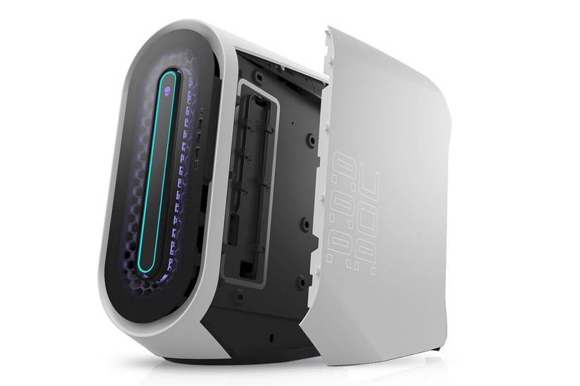 Alienware's new Aurora desktop gaming PC is cooler and quieter