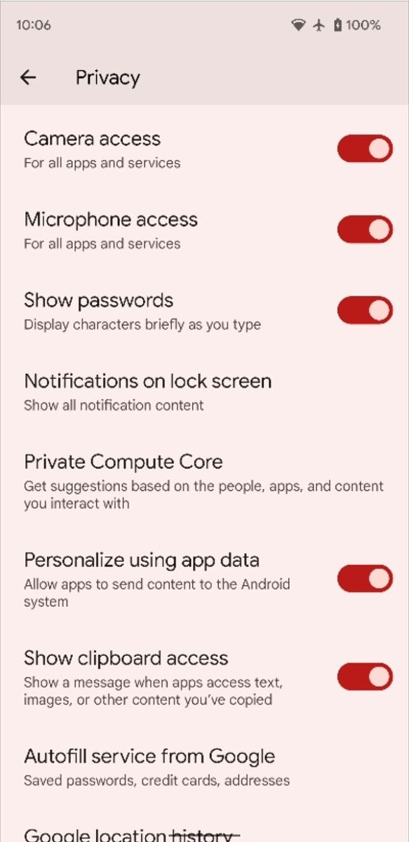 Camera and microphone access toggles in Android 12