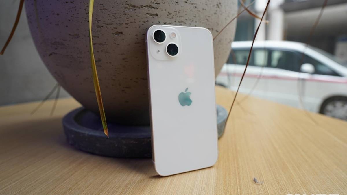 iPhone 13 Review: Good value, but not as great as the Pros iPhone 13 Review: Good value, but not as great as the Pros