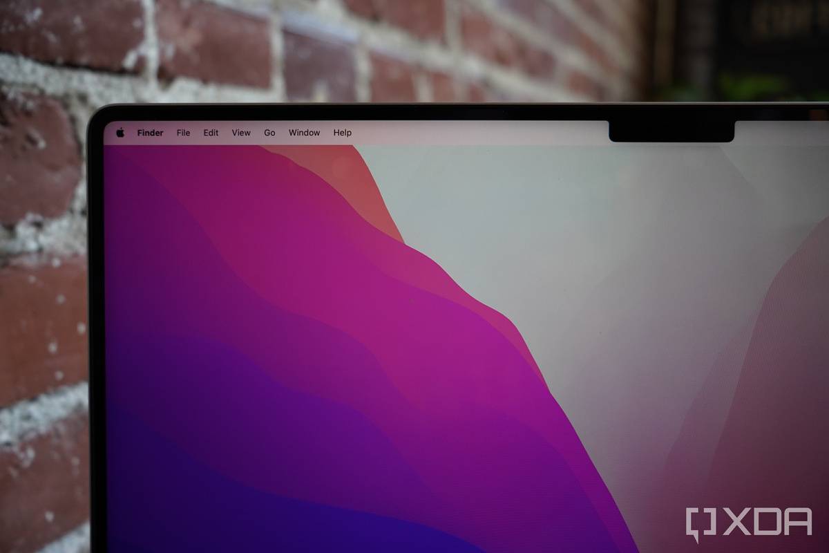 The 2021 MacBook Pro's display corner curves