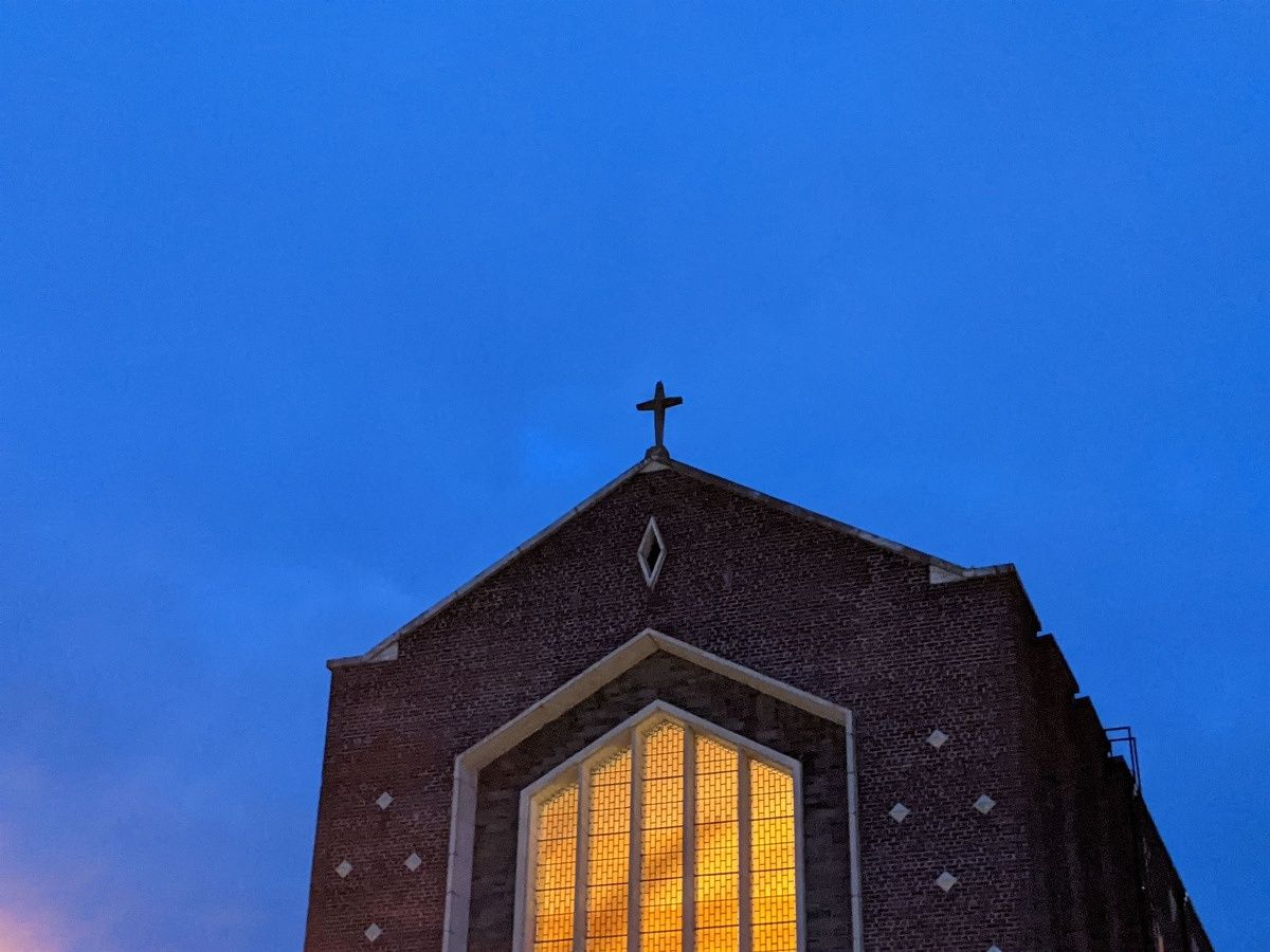 Pixel 5 2x Super Res Zoom of a church