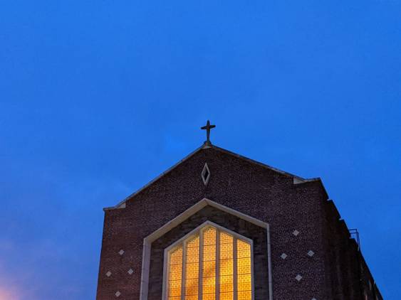 Pixel 5 2x Super Res Zoom of a church