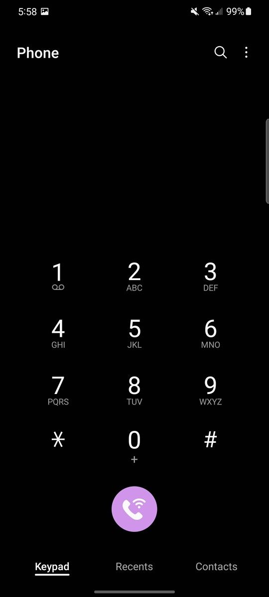 Phone app color theme in One UI 4.0