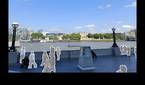 Magic Eraser makes suggestions