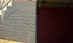 iPhone 13 Pro 3x telephoto of brick stairs