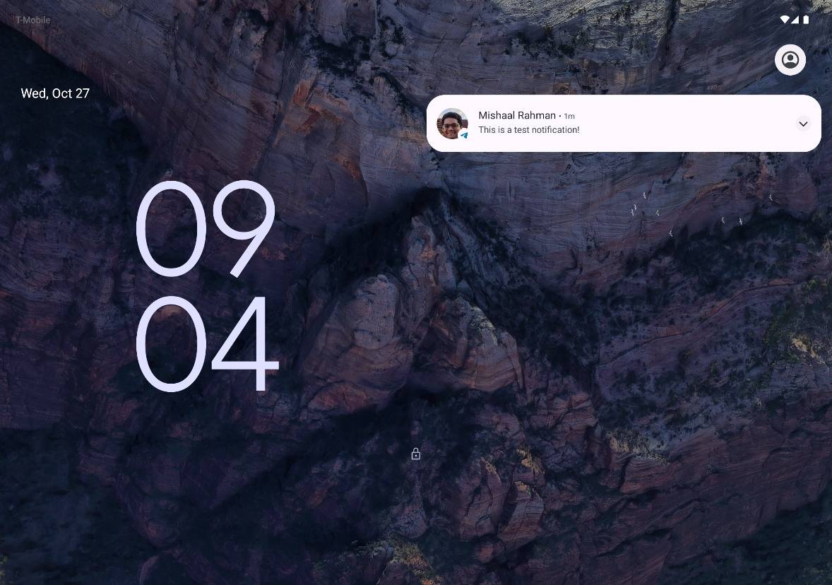 Android 12L lockscreen