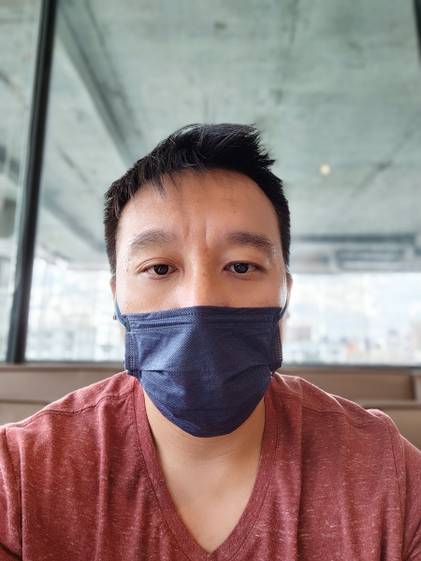 X70 Pro Plus portrait selfie