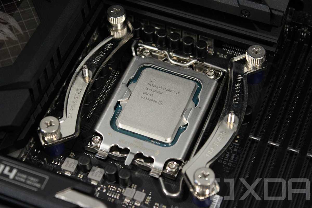 Intel 12th-gen Core processor in LGA 1700 socket