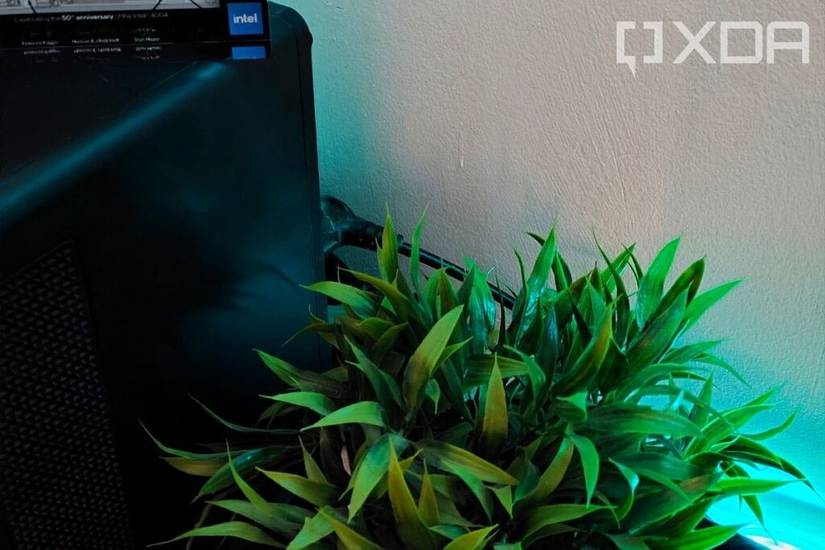 PC cable management tips to hide cables behind decors