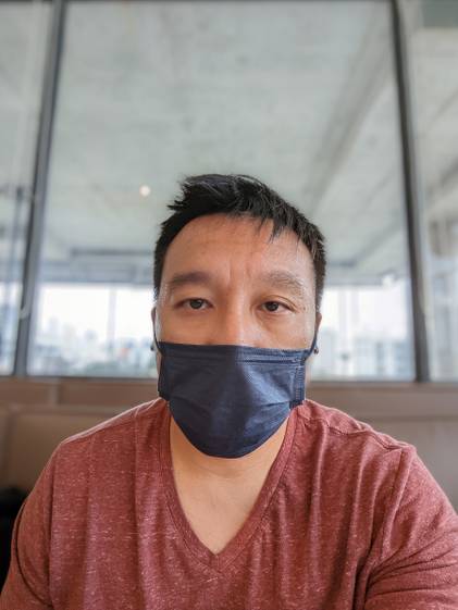 Pixel 6 Pro portrait selfie
