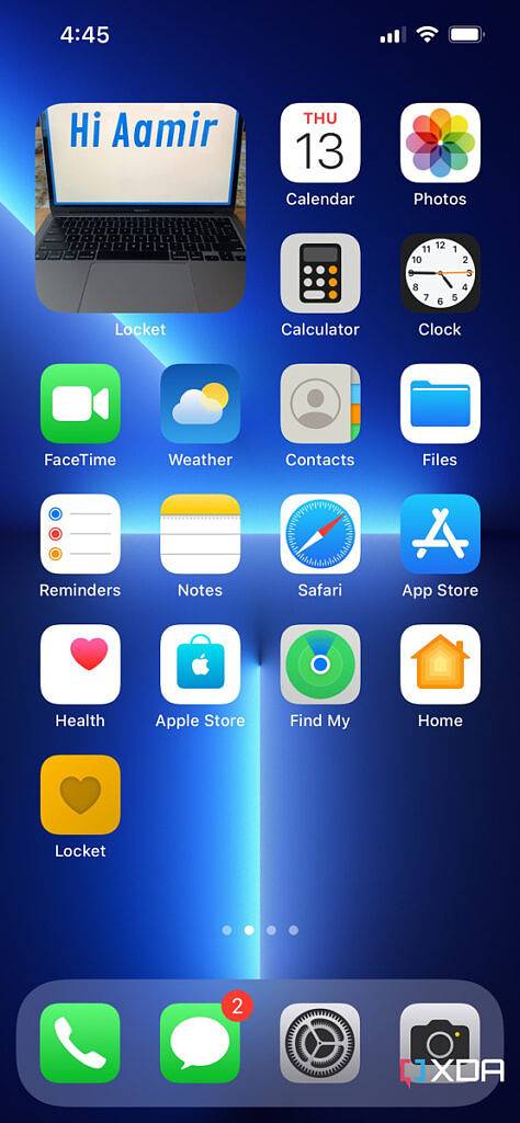 Locket is a simpler Snapchat that lives on your iPhone's Home Screen