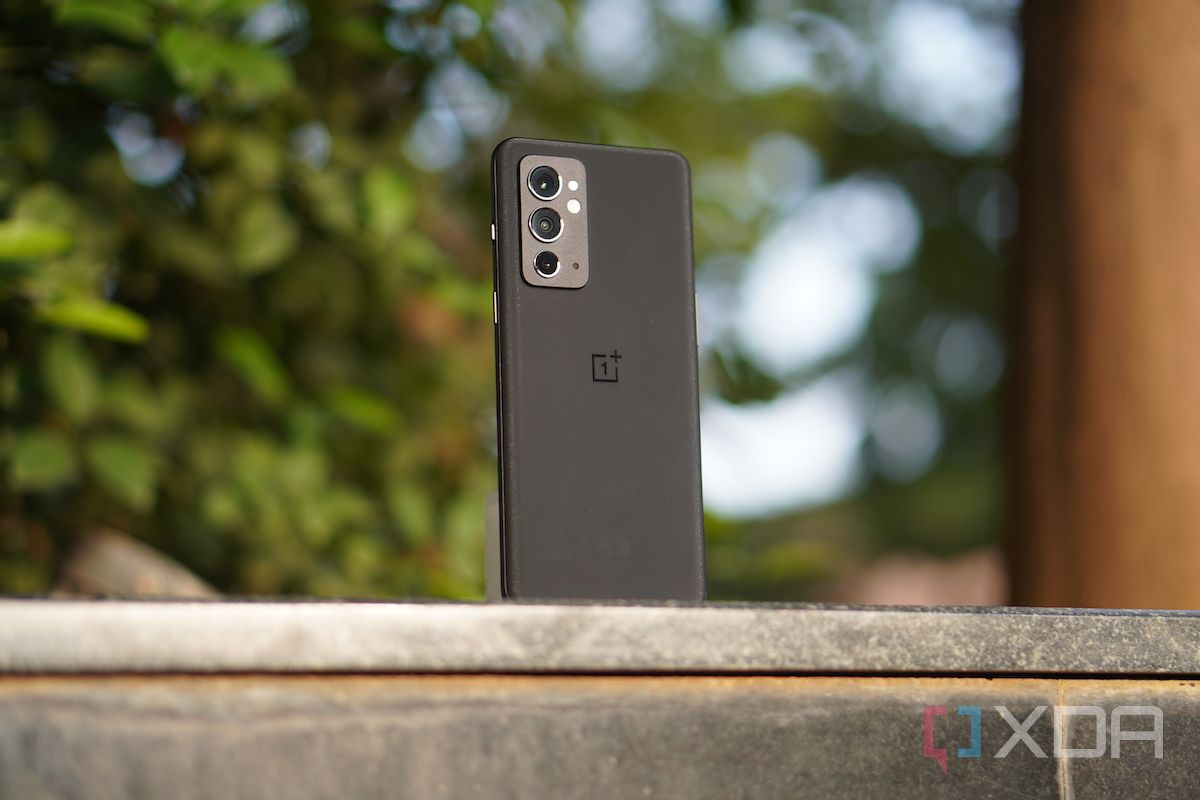 OnePlus 9RT receives new update with proximity sensor improvements